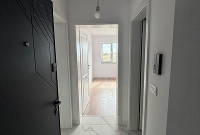 Apartament cu 2 camere decomandat în Giroc