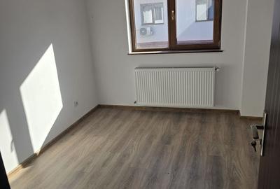 Apartament cu 4 camere în Central