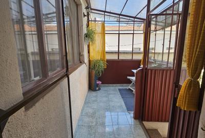 Apartament cu 3 camere semidecomandat, mobilat în Central - 10