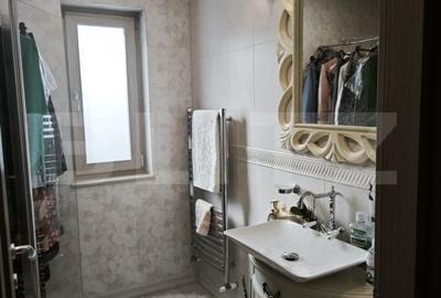 Apartament cu 3 camere în Central - 3