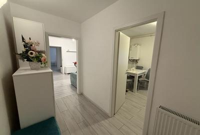 Apartament cu 2 camere semidecomandat în Gemenii