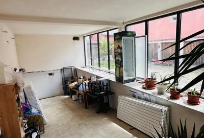 Casă cu 7 camere cu Teren 570 Mp în Roșu - 17