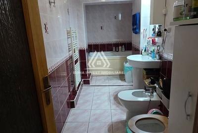 Apartament cu 3 camere decomandat, mobilat în Semicentral - 17