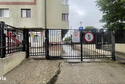 Apartament cu 3 camere în Tudor Vladimirescu