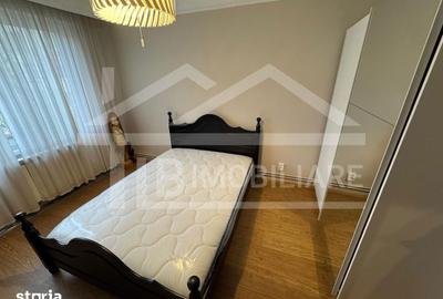 Apartament cu 3 camere decomandat în Budai