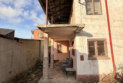 Casă cu 5 camere în Central - 2