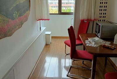 Apartament cu 3 camere semidecomandat în Iancului - 2