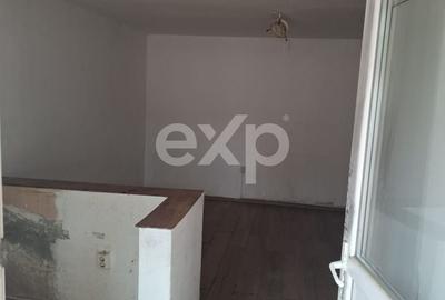 Spațiu comercial, de 500 mp, în Central