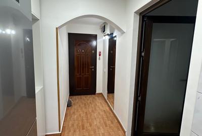 Apartament cu 2 camere semidecomandat în Apusului - 1