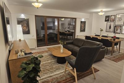 Apartament cu 4 camere, mobilat în Decebal