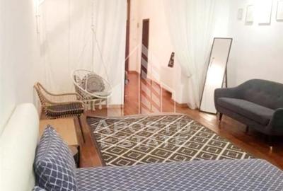 Apartament cu 2 camere nedecomandat, mobilat în Ultracentral