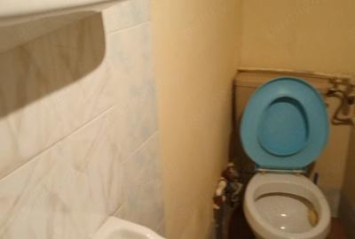 Garsonieră decomandată în Piața Veche