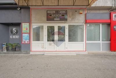Spațiu comercial, de 80 mp, în Noua