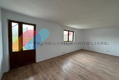 Duplex cu 4 camere cu Canalizare în Copăceni - 4