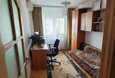 Apartament cu 3 camere decomandat, mobilat în Centru Civic - 2