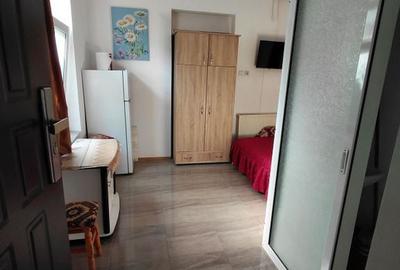 Garsonieră semidecomandată în Central - 2