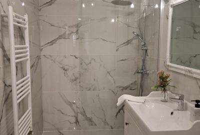 Apartament cu 2 camere decomandat în Tractorul - 9