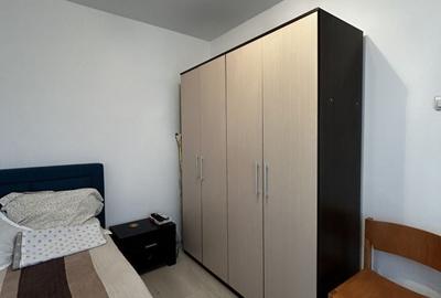 Apartament cu 2 camere nedecomandat în Energiei