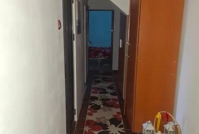 Apartament cu 3 camere decomandat în Central - 1