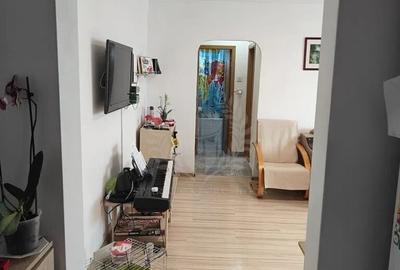 Apartament cu 2 camere semidecomandat în Baraolt