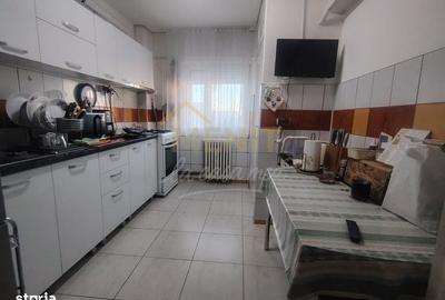 Apartament cu 2 camere decomandat, mobilat în Cantacuzino - 3