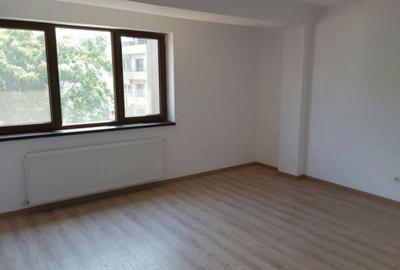 Apartament cu 4 camere decomandat în Alba Iulia - 3