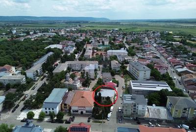 Spațiu comercial, de 350 mp, în Ultracentral - 37