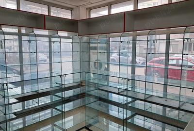 Spațiu comercial, de 70 mp, în Alecu Russo - 1