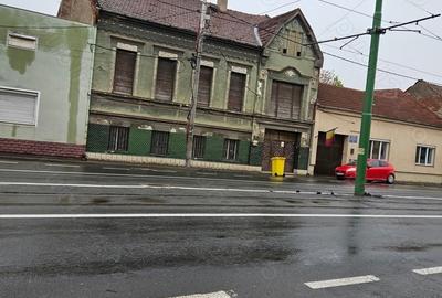 Casă cu 7 camere în Central - 3