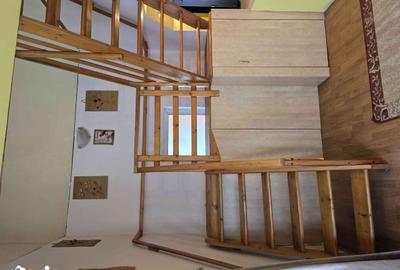 Casă cu 4 camere cu Teren 609 Mp în Central - 7