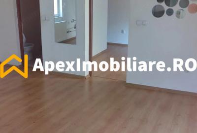 Apartament cu 2 camere decomandat în Victoriei