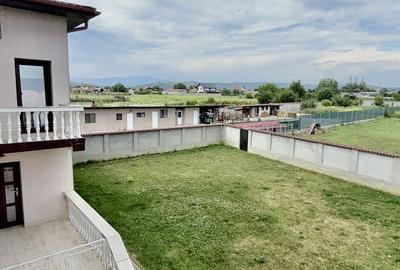 Casă cu 6 camere cu Teren 2040 Mp în Mihăești - 8