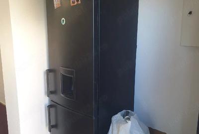 Spațiu comercial, de 60 mp, în Micul Dallas