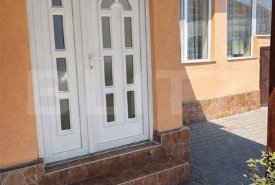 Casă cu 4 camere cu Teren 960 Mp în Central - 6