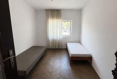 Casă cu 4 camere cu Teren 212 Mp în Sânmartin - 2
