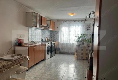 Casă cu 3 camere cu Teren 678 Mp în Central