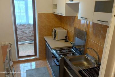 Apartament cu 2 camere decomandat în Central - 2