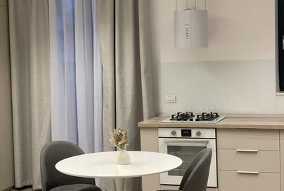 Apartament cu 2 camere decomandat în Exterior Vest