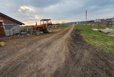 Teren Construcții intravilan de 2700 mp, în Miersig - 3