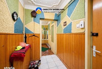 Apartament cu 4 camere semidecomandat în Dărmănești