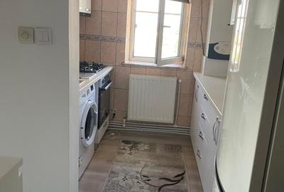 Apartament cu 2 camere decomandat în Steaua
