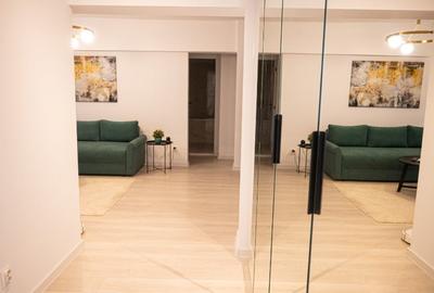Apartament cu 3 camere semidecomandat, mobilat în 13 Septembrie