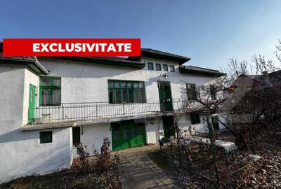 Casă cu 7 camere cu Teren 400 Mp în Zlatna