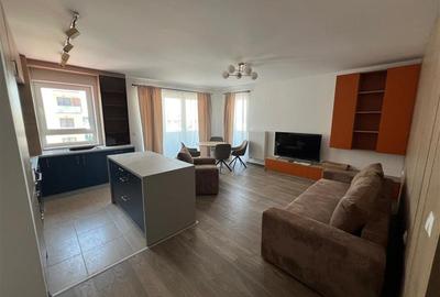 Apartament cu 3 camere decomandat în Libertății