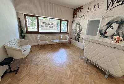 Apartament cu 3 camere decomandat în Ultracentral