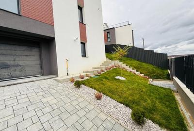 Duplex cu 5 camere cu Canalizare în Florești - 3