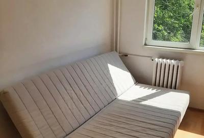 Garsonieră decomandată în Complex Studențesc