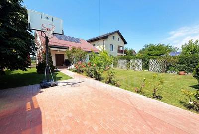 Casă cu Teren 1000 Mp în Cârcea