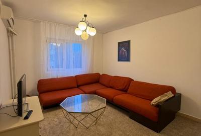 Apartament cu 4 camere semidecomandat în Plopilor - 1