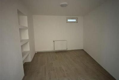 Apartament cu 4 camere nedecomandat în Plevnei - 4